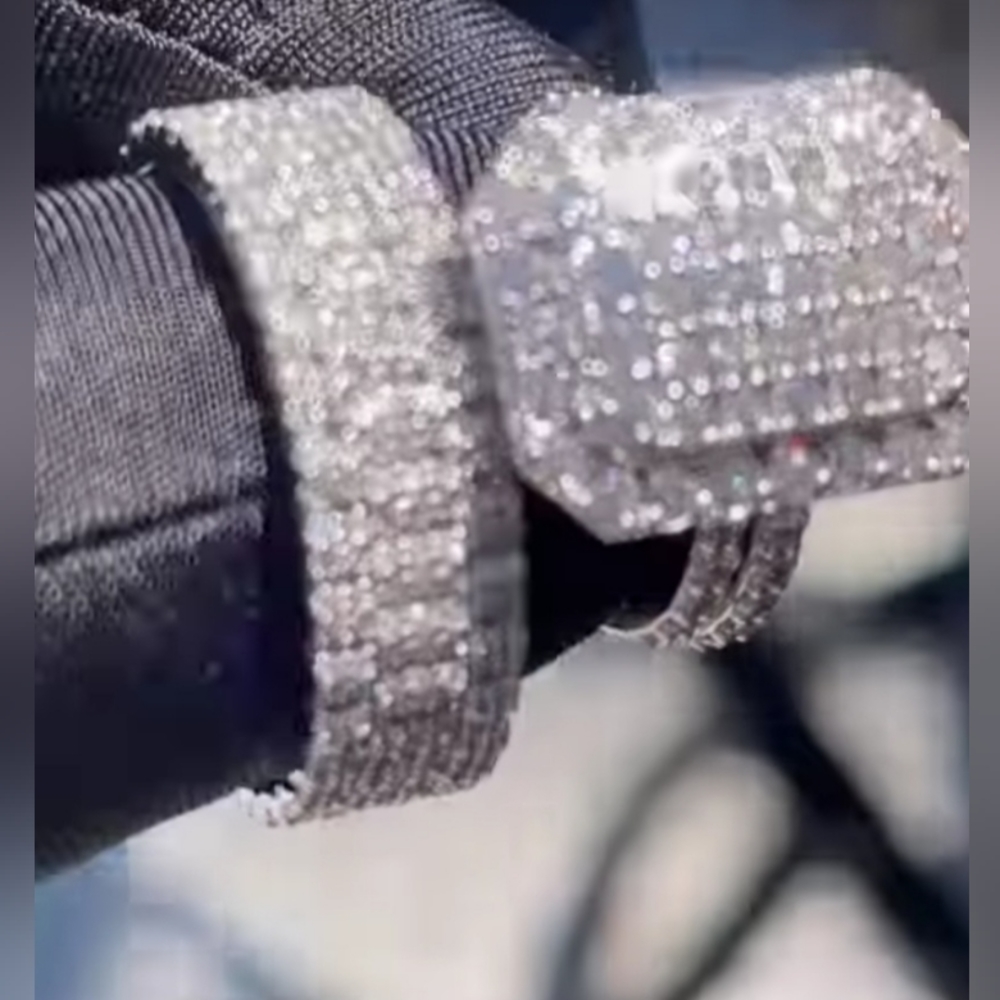 Gold&Diamonds - Picture 2 of 5